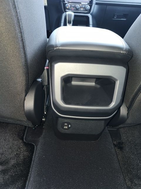 New 2026 Beige Ford XLT image 37