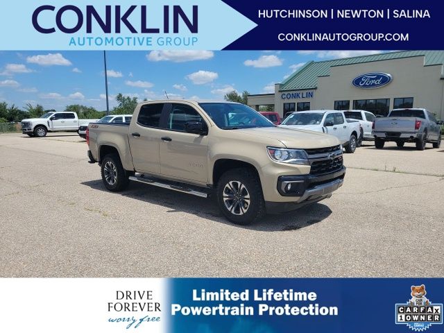 Sand Dune Metallic 2022 Chevrolet Colorado Pickup Truck Four-Wheel Drive 8-Speed Automatic