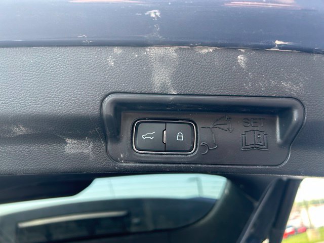 Used 2021 Ford Explorer SUV