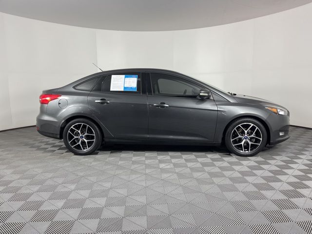 2018 Ford Focus SEL 11