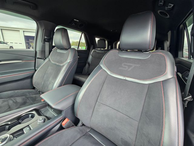 2025 Ford Explorer ST:168856A