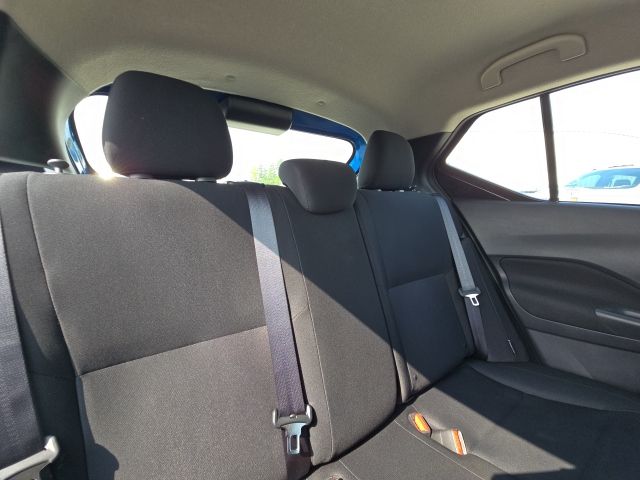 2024 Nissan Kicks S:B01807