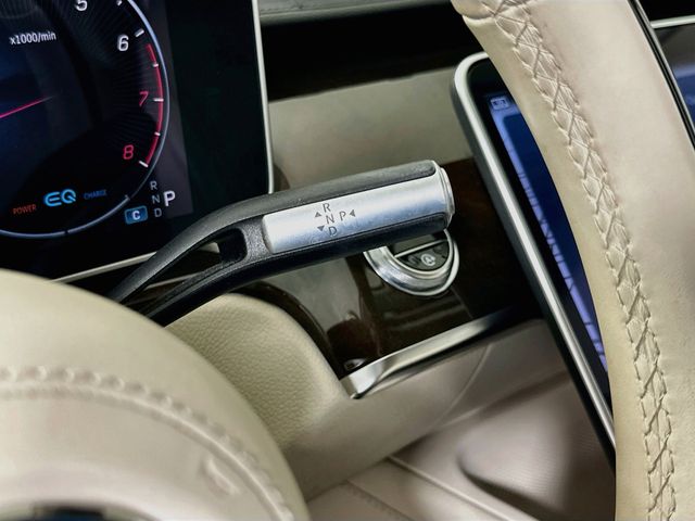 Thumbnail: 2021 Mercedes-Benz S-Class - 17