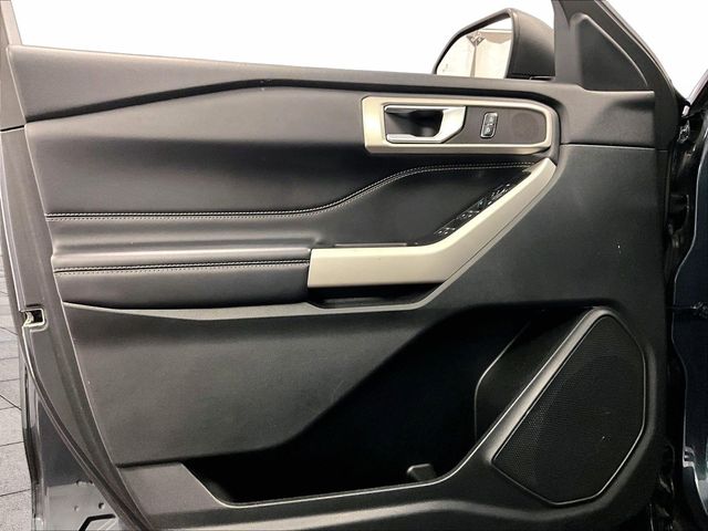 2022 Ford Explorer XLT Blue at South Hills CDJR