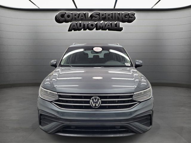 Used 2022 Volkswagen Tiguan SE with VIN 3VV3B7AX1NM069197 for sale in Coral Springs, FL