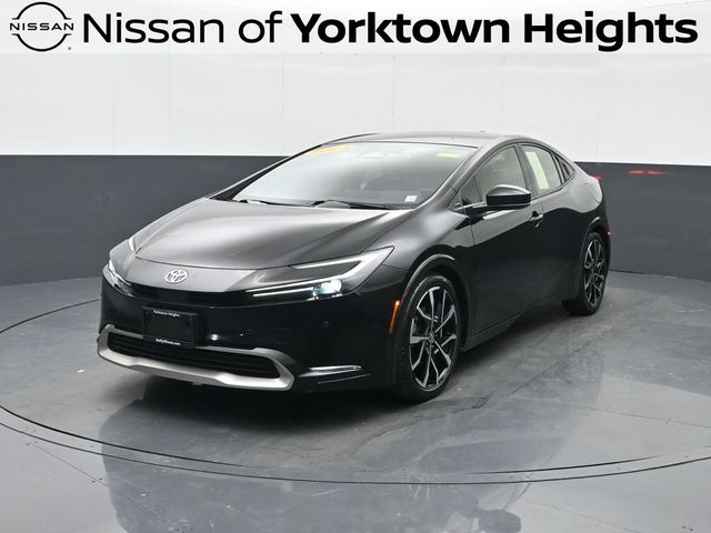 2023 Toyota Prius Prime XSE's photo