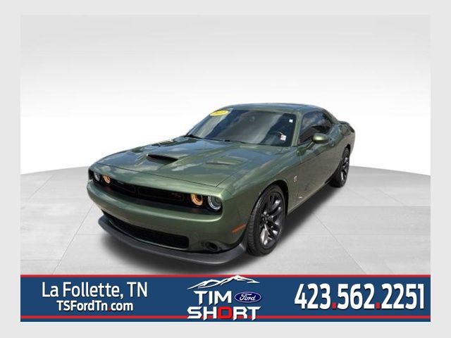 F8 Green 2022 Dodge Challenger Coupe Rear-Wheel Drive 8-Speed Automatic