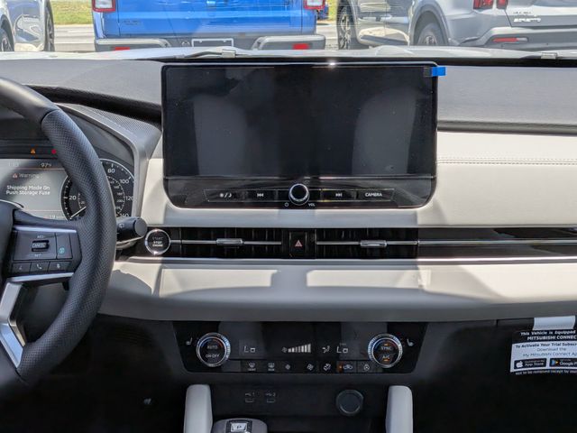 2026 White Diamond Mitsubishi Outlander SE FWD SUV