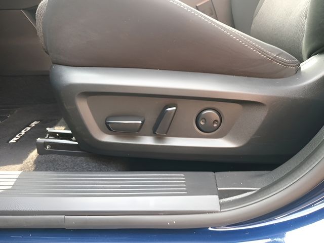 Used 2024 Nissan Rogue SUV