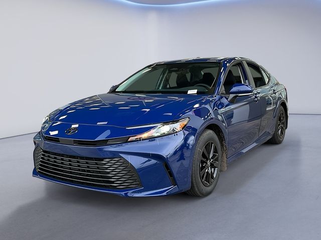 2026 Toyota Camry LE FWD