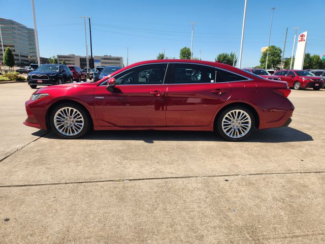 2020 Toyota Avalon Hybrid Limited Red at Cook Ford