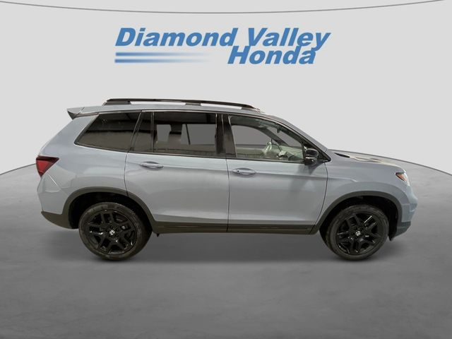 2025 Honda Passport Black Edition 2