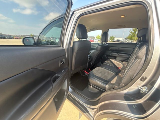 Used 2020 Mitsubishi Outlander SUV
