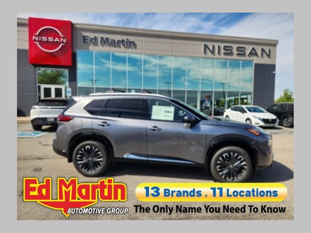 Gray (Gun Metallic) 2025 Nissan Rogue Platinum AWD SUV / Crossover All-Wheel Drive Continuously Variable Transmission