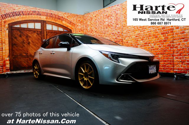 2025 Toyota Corolla Hatchback XSE