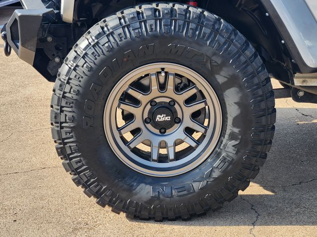 2022 Jeep Gladiator Rubicon Silver at Texan Dodge Chrysler Jeep Ram