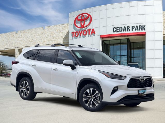 Wind Chill Prl 2026 Toyota Highlander Hybrid XLE AWD SUV / Crossover All-Wheel Drive Continuously Variable Transmission