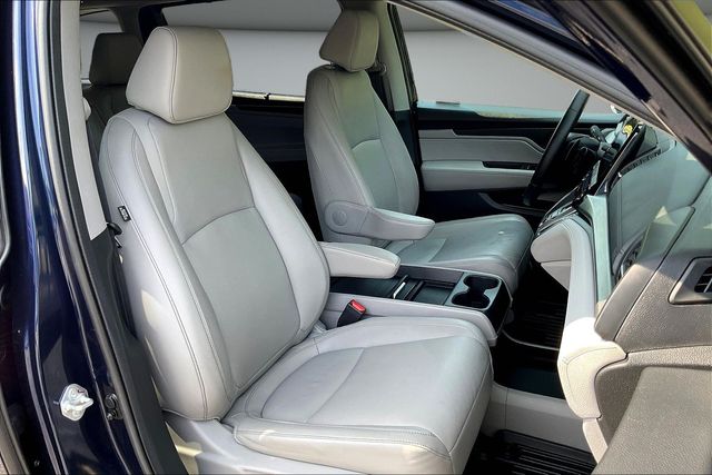 Used 2022 Honda Odyssey Van