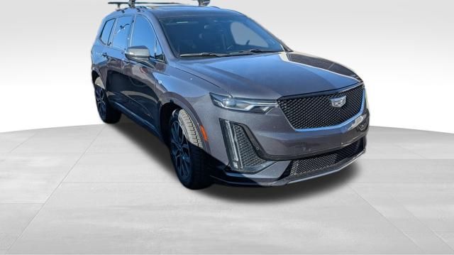 2023 Cadillac XT6 Sport 2