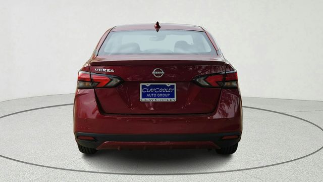 2025 Nissan Versa