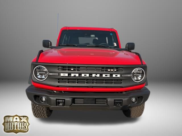 2024 Ford Bronco Black Diamond 2