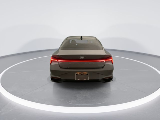 Used 2023 Silver Hyundai Limited image 5