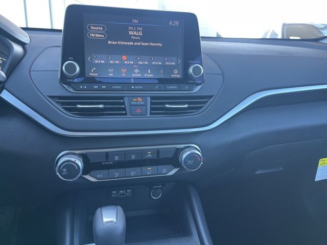 New 2025 Gray Nissan 2.5 S image 31