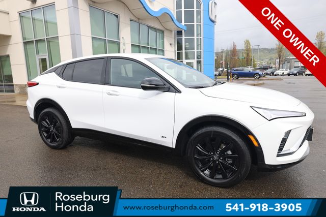 Summit White 2025 Buick Envista Sport Touring FWD SUV / Crossover Front-Wheel Drive 6-Speed Automatic