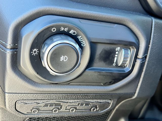 New 2025 Gray Jeep Sahara image 16