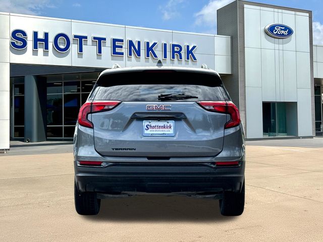 Used 2020 Gray GMC SLE image 7