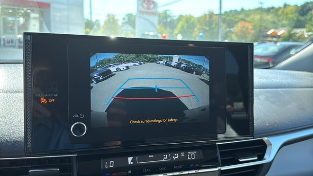 Used 2025 Toyota Sienna Van