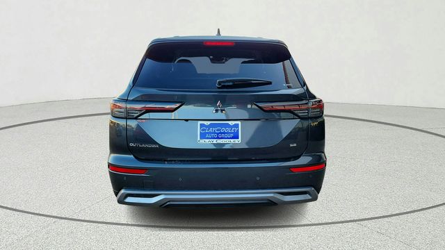 2025 Mitsubishi Outlander