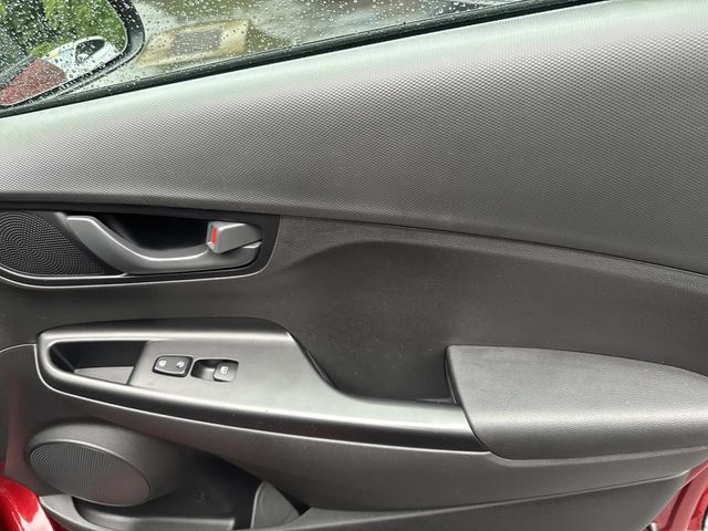 2023 Hyundai Kona - Image 25