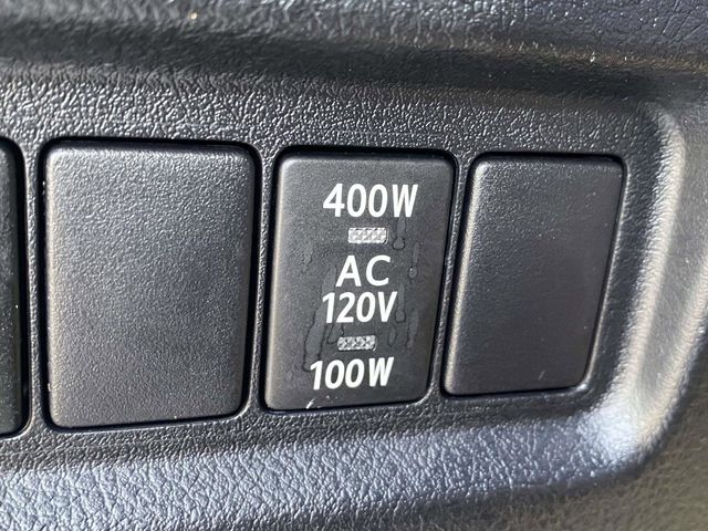 2014 Classic Silver Metallic Toyota 4Runner Limited RWD SUV