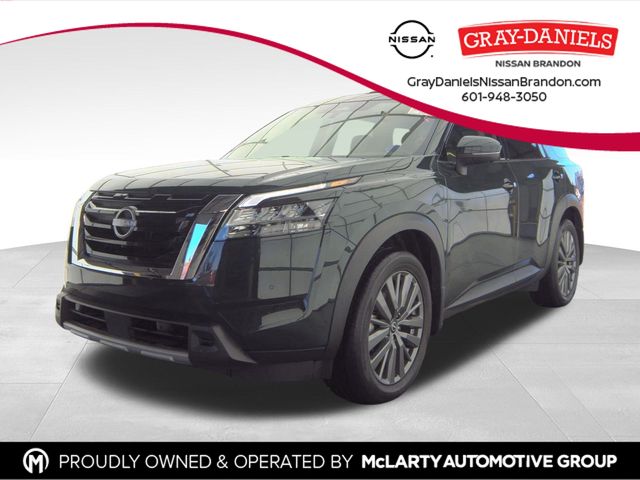 2024 Nissan Pathfinder SL's photo