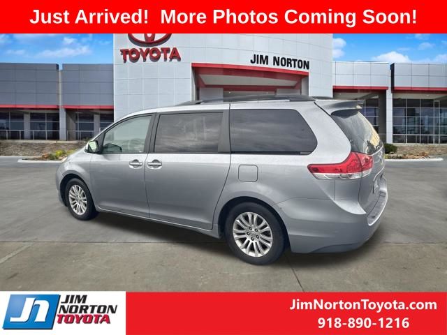 Used 2011 Toyota Sienna Van