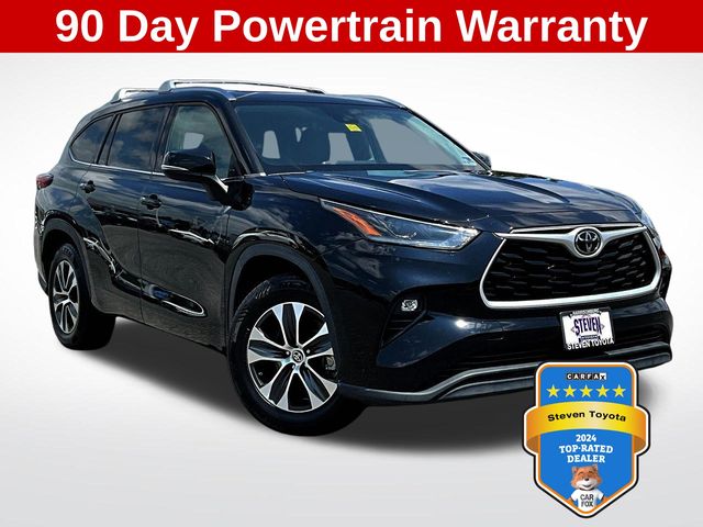 Midnight Black Metallic 2021 Toyota Highlander SUV / Crossover Front-Wheel Drive 8-Speed Automatic