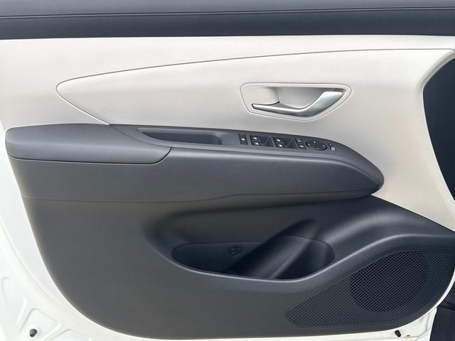 New 2026 White Hyundai SEL Plus image 19