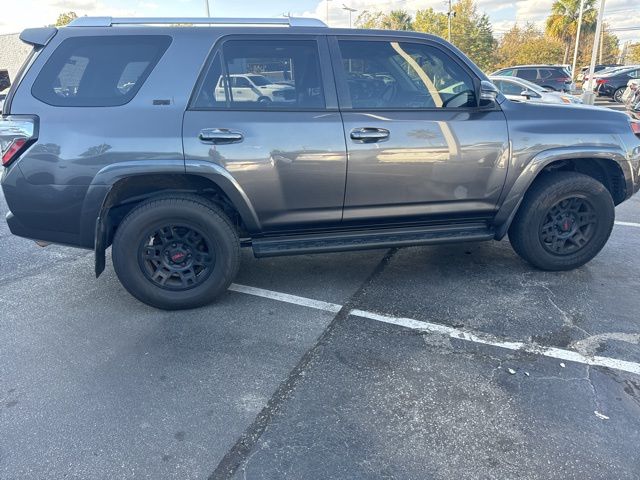 2018 Toyota 4Runner SR5 9