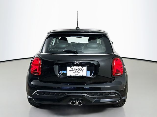 2022 MINI Cooper S  6