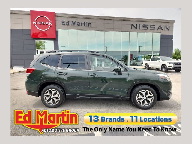 2023 Subaru Forester Premium Crossover AWD