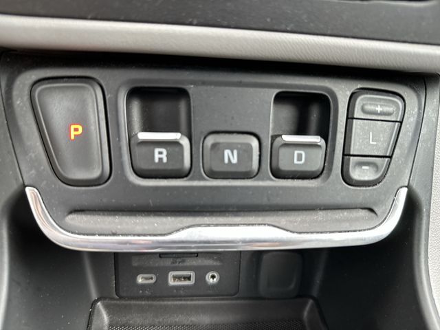 Used 2021 Black GMC SLT image 24