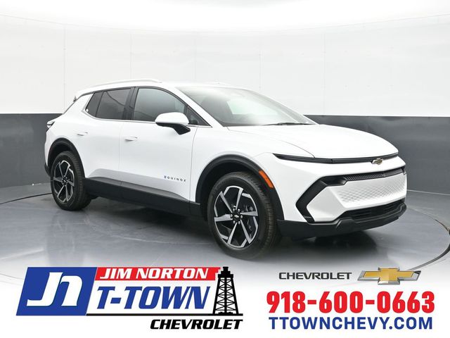 Summit White 2026 Chevrolet Equinox EV LT 2 FWD SUV / Crossover Front-Wheel Drive 1-Speed Automatic