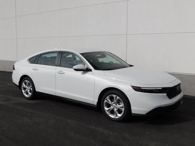 New 2026 Honda Accord LX 4D Sedan
