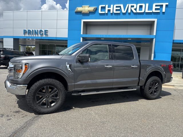 Gray 2021 Ford F-150 XLT SuperCrew 4WD Pickup Truck Four-Wheel Drive Automatic