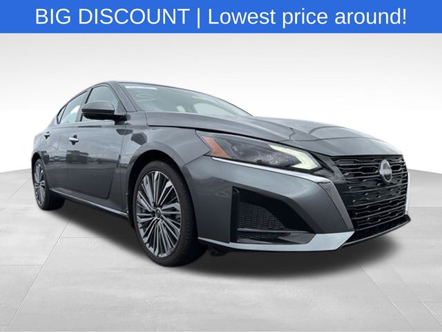 Gray (Gun Metallic) 2025 Nissan Altima Sedan Front-Wheel Drive Continuously Variable Transmission