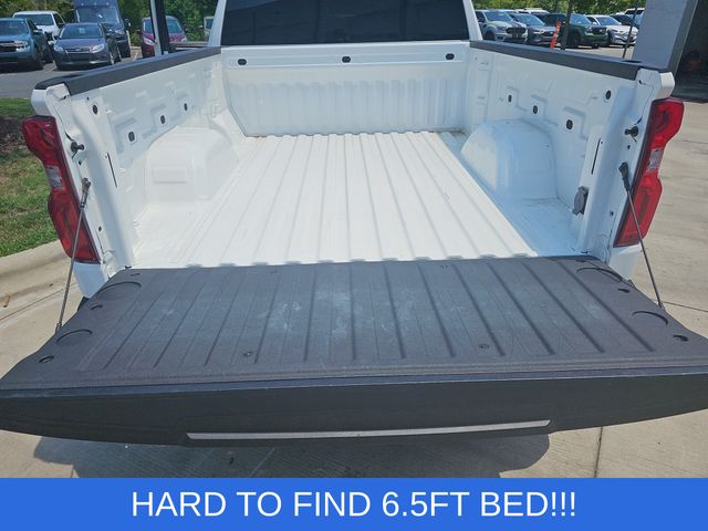 Used 2024 White Chevrolet RST image 22