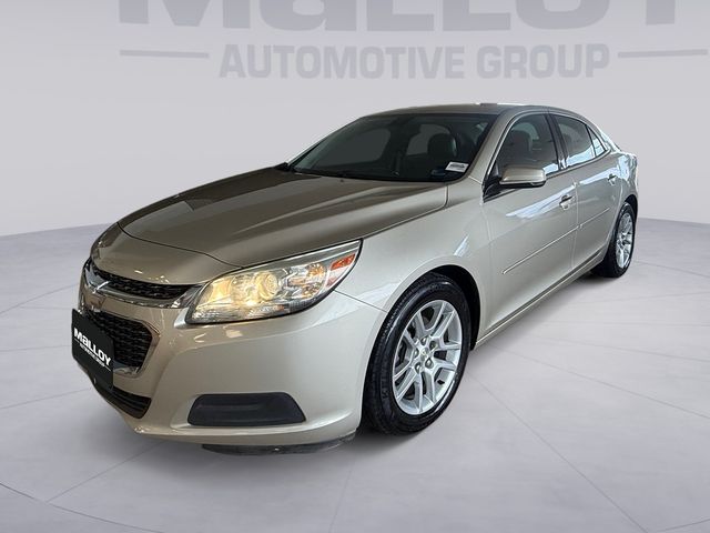 Champagne Silver Metallic 2015 Chevrolet Malibu 1LT FWD Sedan Front-Wheel Drive 6-Speed Automatic Overdrive