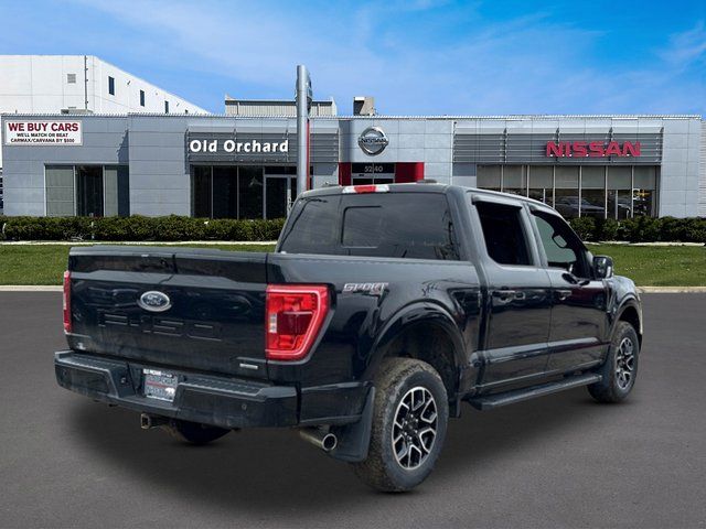 View vehicle photo 4