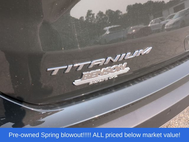 Used 2024 Forged Green Metallic Ford Titanium image 9